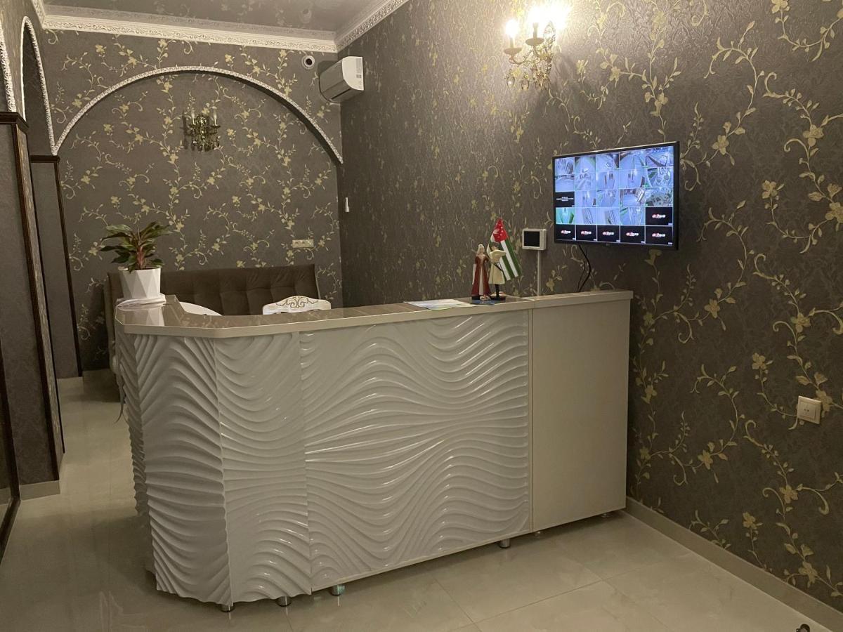 Hotel Black Sea Σουχούμι Εξωτερικό φωτογραφία